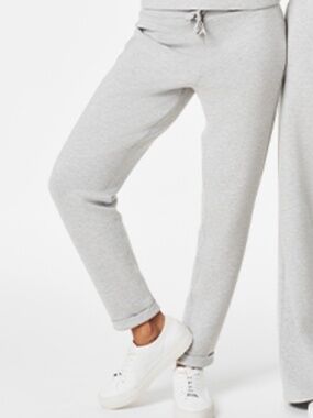 AIRESSENTIALS TAPERED PANT WITH CUFF